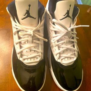 Jordan’s men sneakers